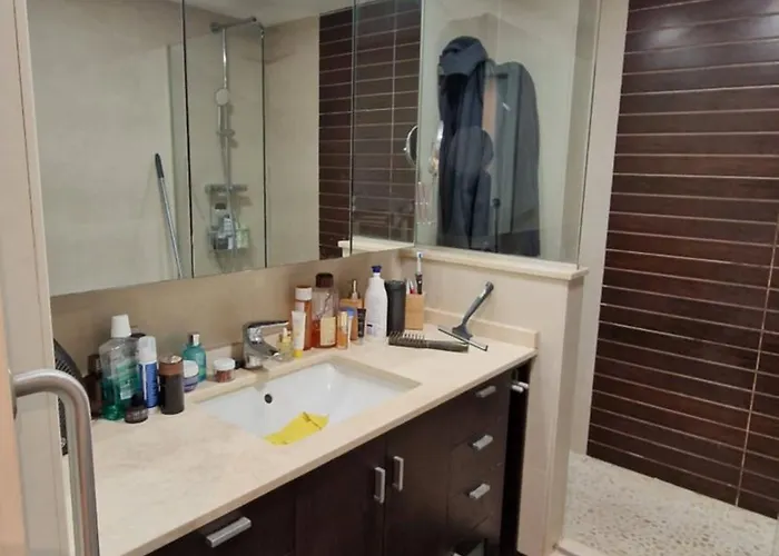 Centro Campus Universidad, Bien Comunicado Zaragoza