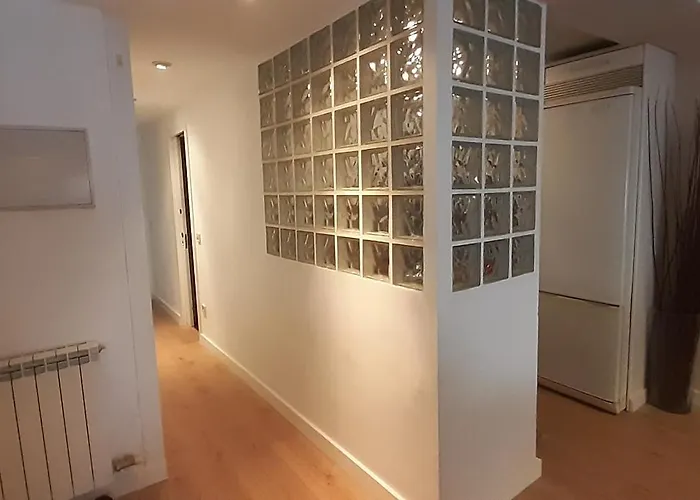 Centro Campus Universidad, Bien Comunicado